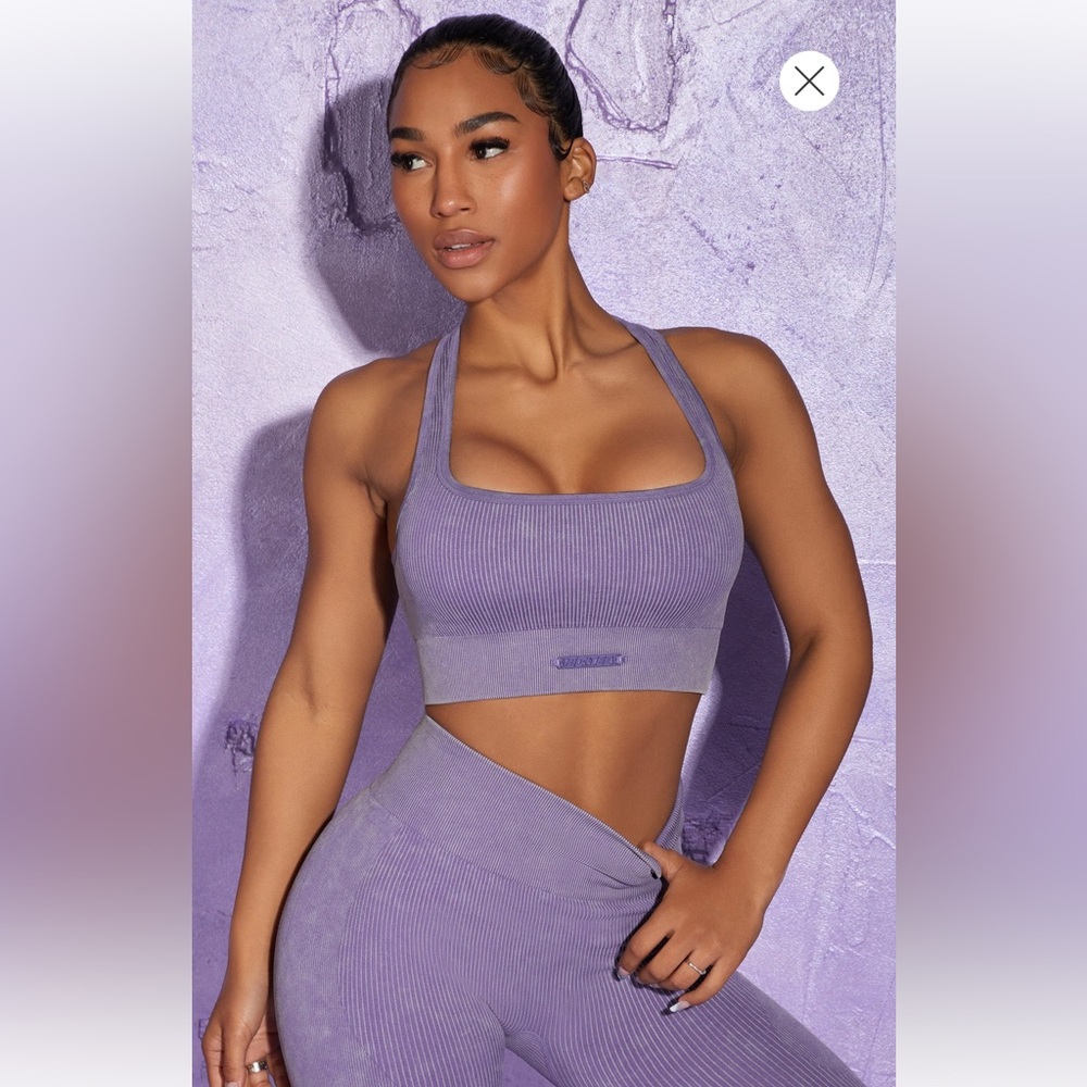 NWT!! Bo & Tee, Square Neck Sports Bra
